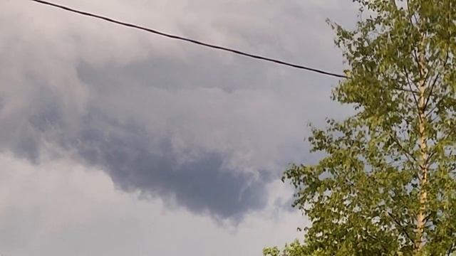 Гроза в Ленинградской области 9.06.20 смотреть онлайн
