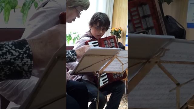 Занятие по аккордеону 28 05 12_8. смотреть онлайн