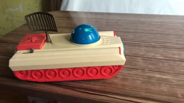 Электромеханическая игрушка -Планетоход. СССР.Редкость. смотреть онлайн