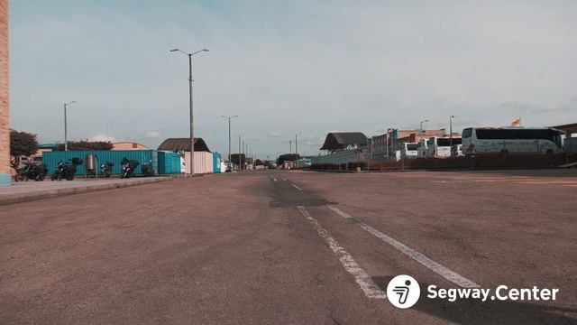 KICKSCOOTER E2 PLUS смотреть онлайн
