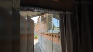 Шторы в дверной проем