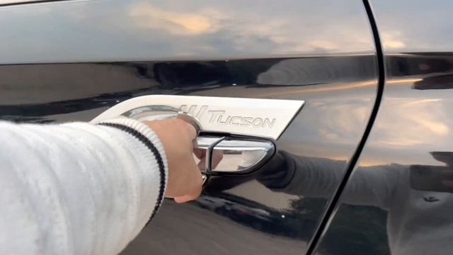 Ô tô đã qua sử dụng Hyundai Tucson 2018 bản tiêu chuẩn - SIÊU MỚI смотреть онлайн