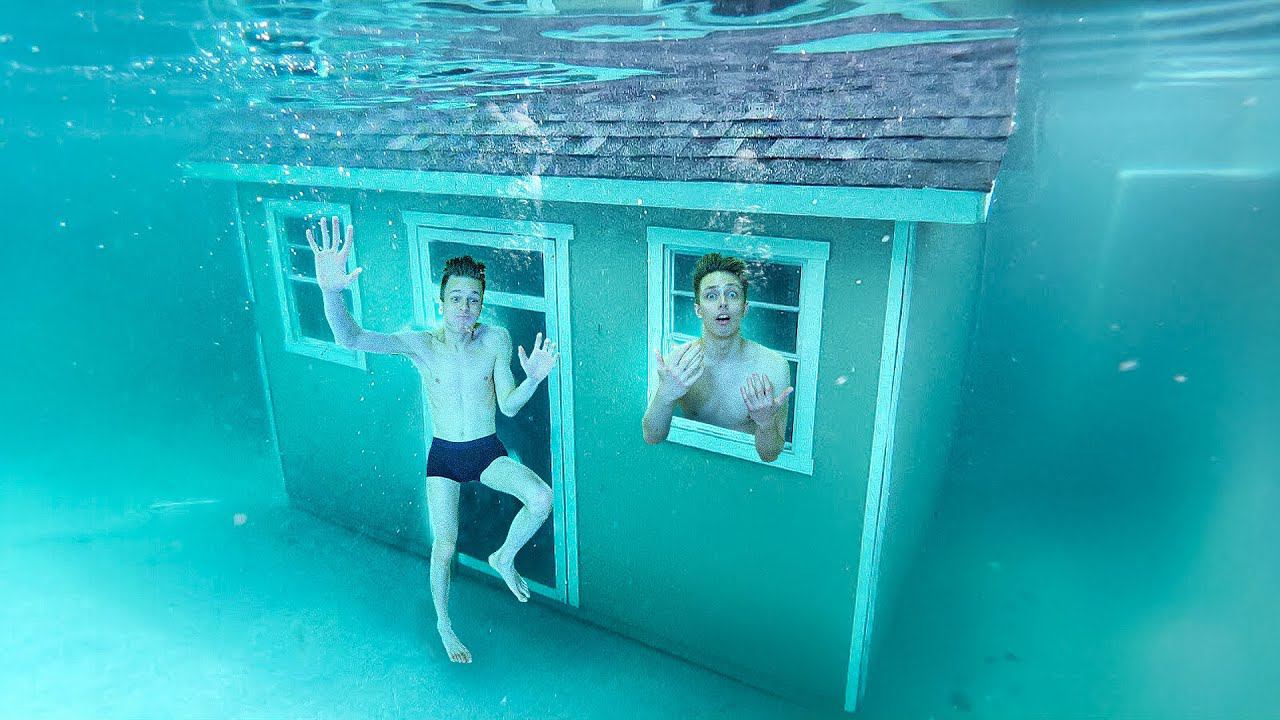 24 ЧАСА ЖИВЕМ В ПОДВОДНОМ ДОМЕ - Челлендж! смотреть онлайн