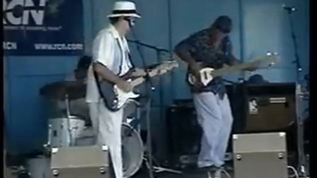 Tango'd up in the Blues смотреть онлайн