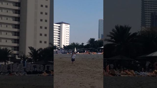 Дубаи. Море Март смотреть онлайн