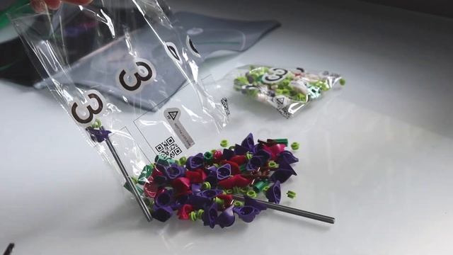 LEGO WILDFLOWER BOUQUET ? (unboxing + Building Process)