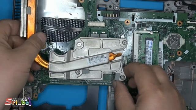 HP probook 6555b profilaktika - ardymas, dulkių valymas, termo pastos keitimas смотреть онлайн