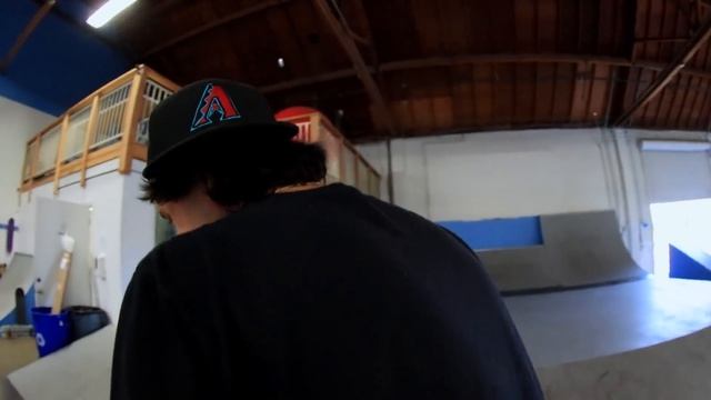 CRAZY CASTERS BETTER THAN APPLE SKATEBOARD WHEELS? смотреть онлайн