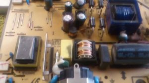 Монитор Samsung Включается и сразу выключается. Простой ремонт.