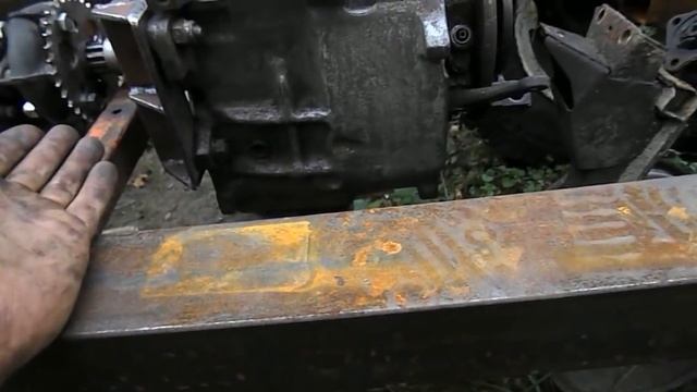 Самодельный трактор.Процесс сборки.Установка второй КПП.#28