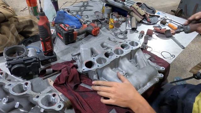 VQ35DE Intake/Plenum Port смотреть онлайн