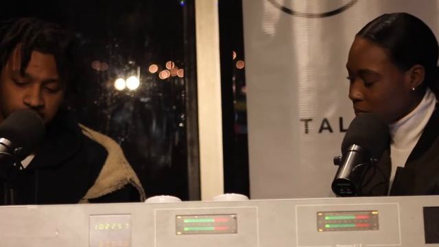 War Official Clothing : Talks.Tv & Media смотреть онлайн