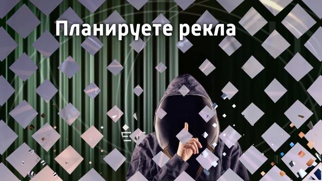 Видео Обернутая в полотенце девушка проехала в метро чтобы успеть на работу смотреть онлайн