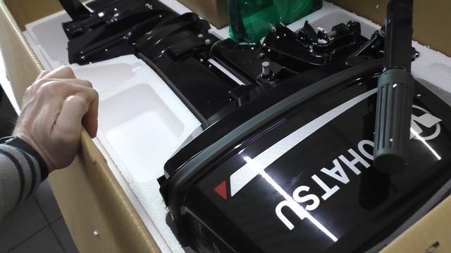 ?КУПИЛ МОТОР TOHATSU 9.8 ОСОБЕННОСТИ КОМПЛЕКТАЦИИ В 2020 году⛵⛵⛵ смотреть онлайн