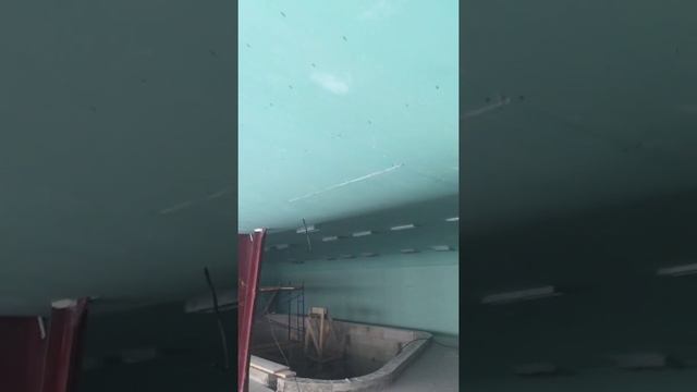 Криво линейный потолок из Гкл смотреть онлайн