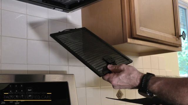 How to change the Grease and Charcoal Filter on your microwave смотреть онлайн