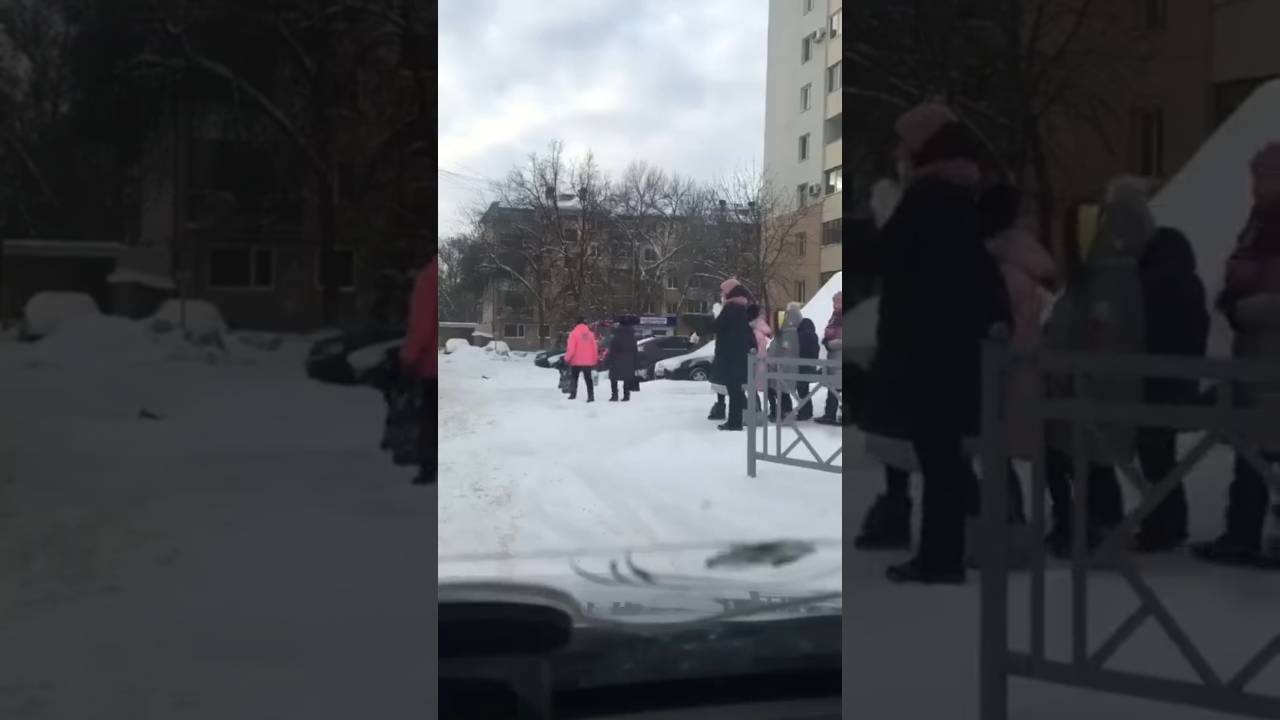 Когда решил пропустить пешеходов... смотреть онлайн