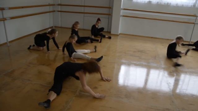 Моби Дик. Разминка (современный танец) смотреть онлайн