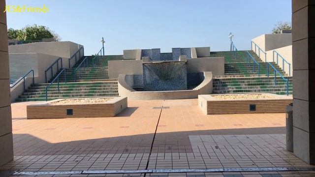 WHERE'S THE UNDERPASS? I Pedestrian underpass tunnel in AUH city at Corniche, UAE. смотреть онлайн