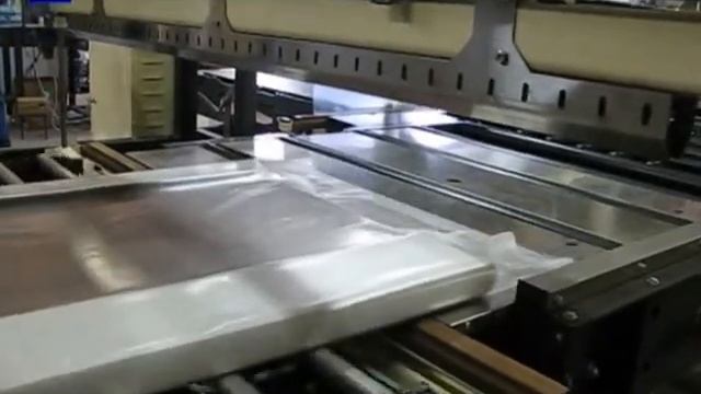 Упаковка дверей и мебельных щитов в термоусадочную пленку смотреть онлайн