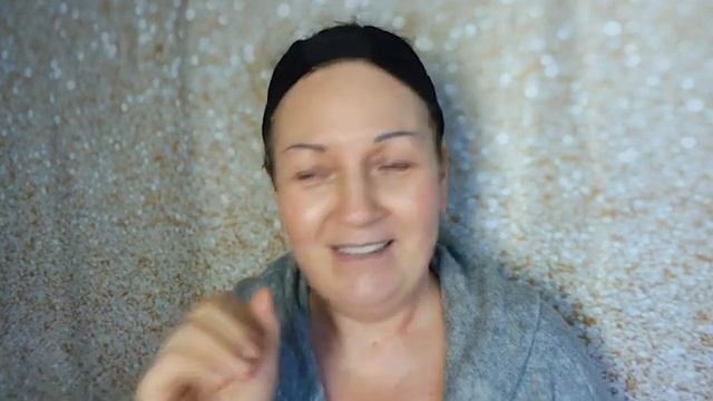 THIS DEFINITELY WORKS!!! LED Light Therapy Photon Mask Review смотреть онлайн