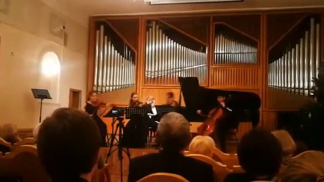 Dvorák – Quintet A dur, 1 смотреть онлайн