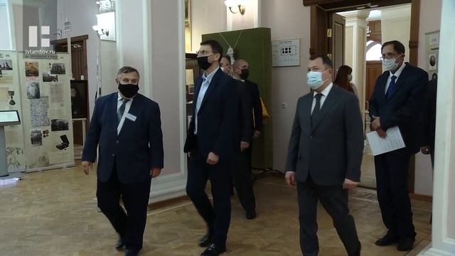 Максим Егоров презентовал Игорю Щеголеву проект развития территории городской набережной Тамбова смотреть онлайн