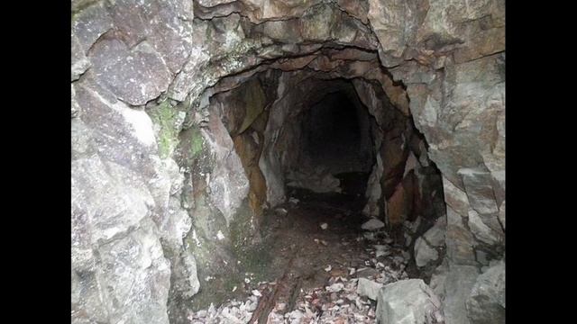 Abandoned mineshaft images with minecraft cave ambience смотреть онлайн