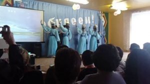 Калмыцкий танец «Дербетовский товшур»