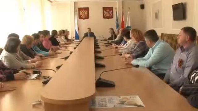 Россошанские власти подписали трёхстороннее соглашение с работодателями и профсоюзами. смотреть онлайн
