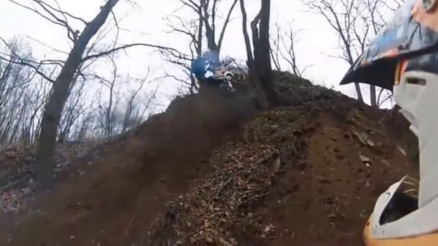 Ездим по бездорожю на мото смотреть онлайн