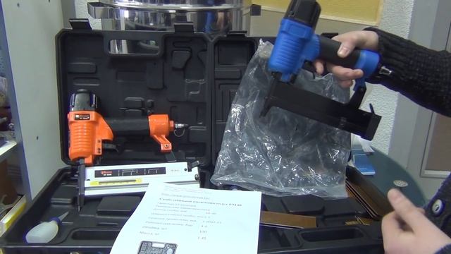 Где Купить Пневмостеплер для сбивания пчелиных рамок по низкой цене. Сравниваем Пневмостеплеры смотреть онлайн