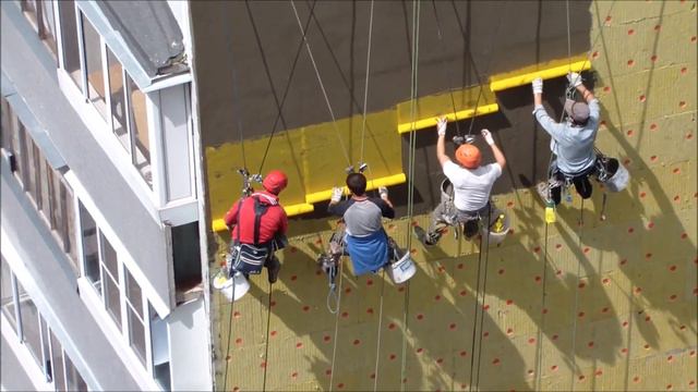 Утепление фасада альпинистами.Утепление многоквартирного дома смотреть онлайн