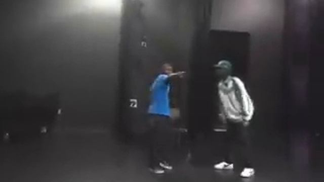 Krump vcs Pop Locking @ BATTLE ZONE 2 смотреть онлайн