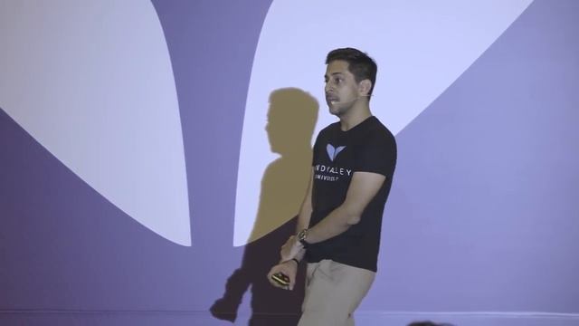 Три самых важных вопроса от Вишена Лакьяни смотреть онлайн