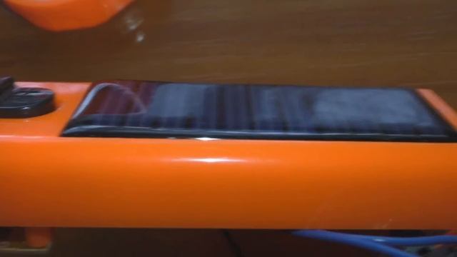 Фонарь с солнечной батареей JL-002 смотреть онлайн