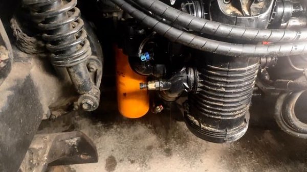 CASE MAXXUM- нашли причину отказа гидросистемы.