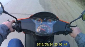 покатушка на китайском скутере по убитой бетонке.