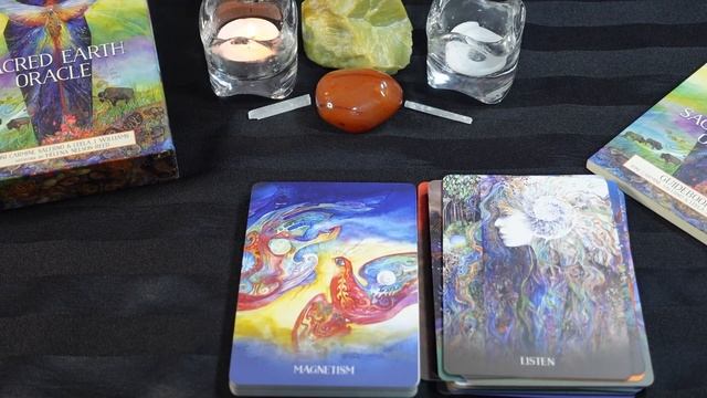 Sacred Earth Oracle Unboxing and First Impressions смотреть онлайн