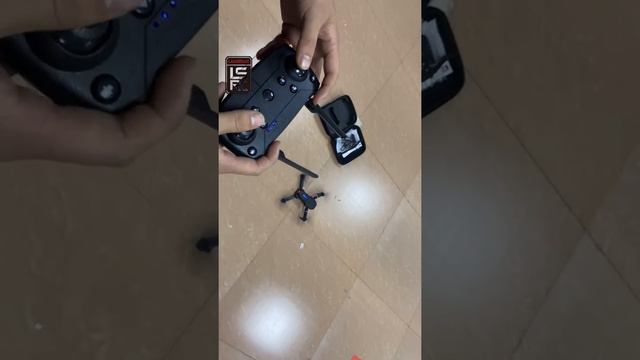 LSRC 2021 New Quadcopter Drone E525 HD 4K 1080P Camera and WiFi FPV HeightKeeping RC Foldable смотреть онлайн