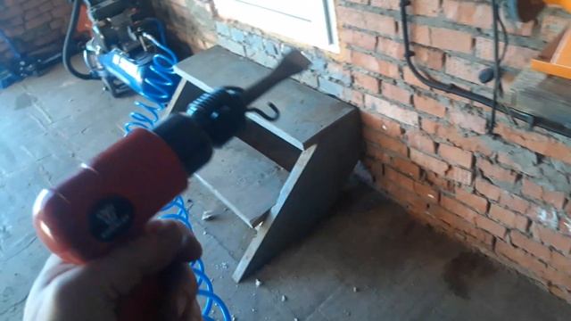 ГАРАЖ теперь долбить лёд намного легче смотреть онлайн