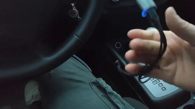 Kia ceed , не отключается бортовое питание из-за подключённого Bluetooth handsfree смотреть онлайн