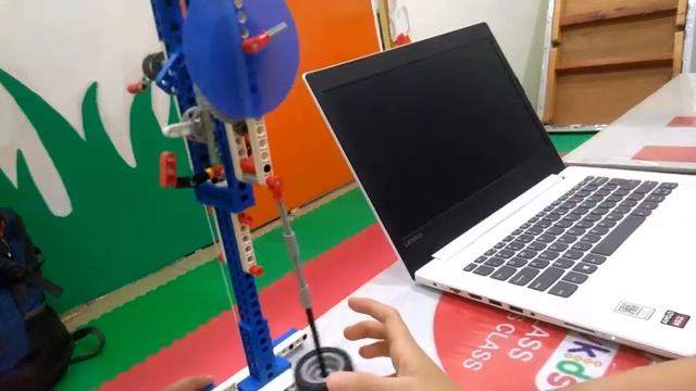 Lego 9686 "Click Clock" With Windmill смотреть онлайн