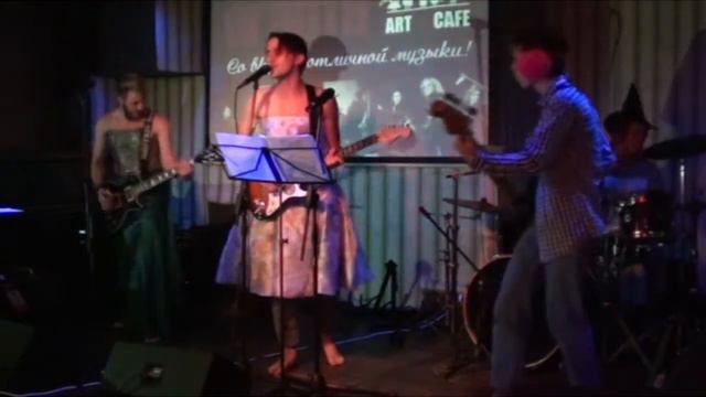 Звездная Хлебница - Фломастеры (live 2015) смотреть онлайн