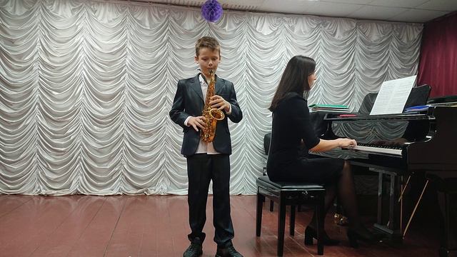 В. Шаинский "Песня белочки" Б. Савельев "Если добрый ты" Ф. Звягин преподаватель Самсон Мовсесян смотреть онлайн