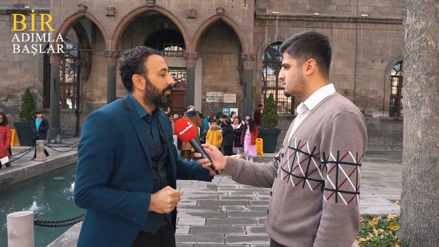 Bir Adımla Başlar ‘Kayseri Lisesi ’ смотреть онлайн