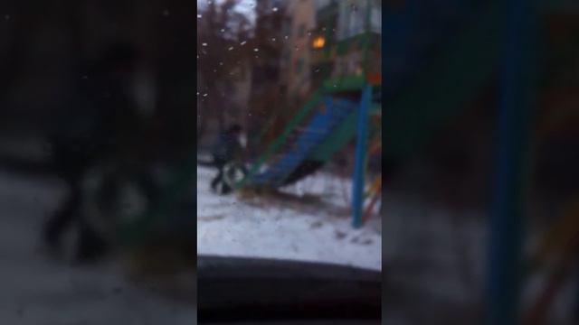 Зачем горка ведь есть лесенка) смотреть онлайн