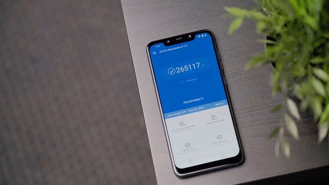 Обзор Pocophone F1. Для чего его сделали, ведь он может погубить Xiaomi?