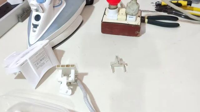 How To Restore Steam Iron | How To Repair Braun Texstyle 7 Steam Iron  | ASMR Restoration