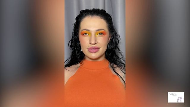 Сочный влажный макияж